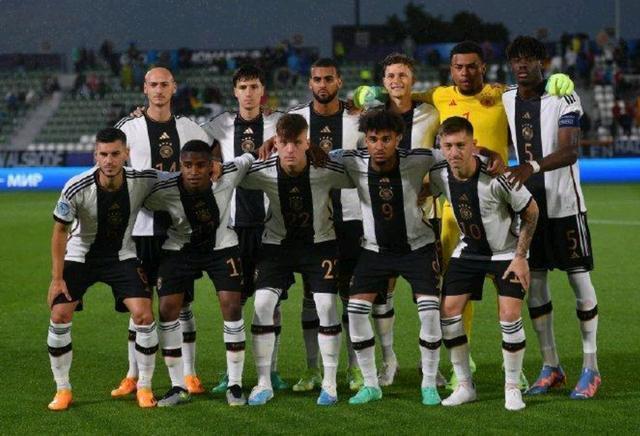  U21新星破门刷新队史最年轻纪录  